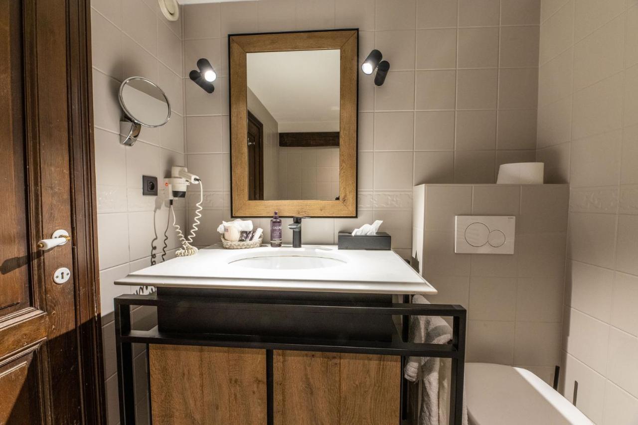 Hotel Lea - Maison Caerdinael Durbuy Eksteriør bilde